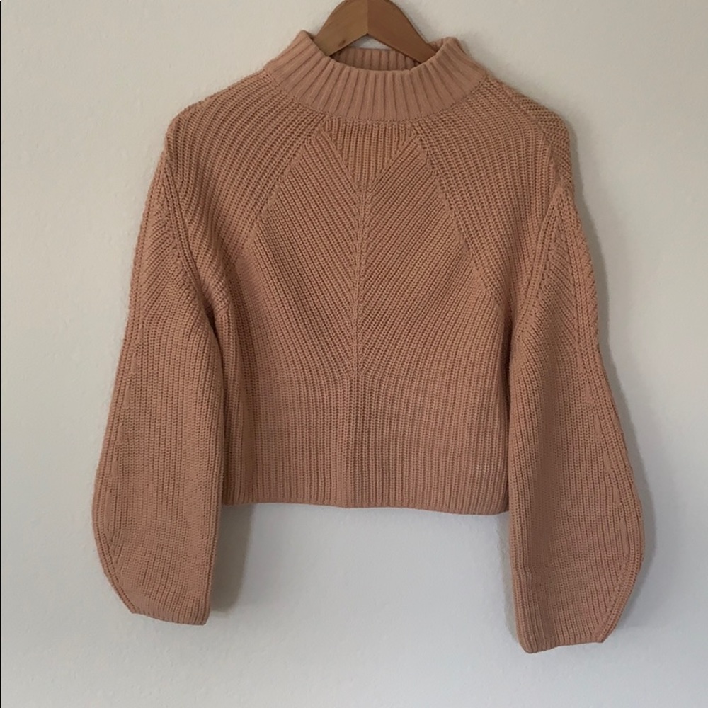 H&M TREND Knot Sweater Top in Peach
